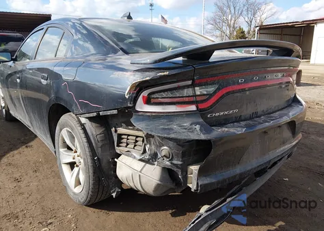 2016 Dodge Charger Sxt z USA, uszkodzony, nr VIN 2C3CDXHG3GH330365